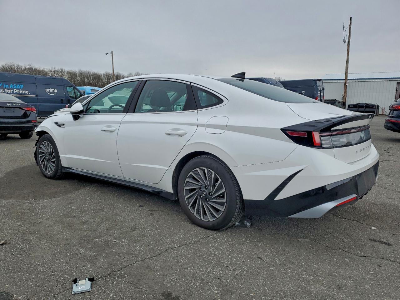 2025 HYUNDAI SONATA HYBRID photo 2