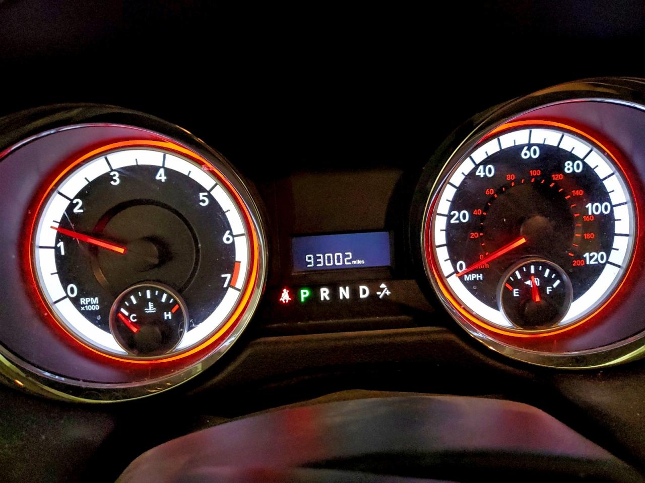 2011 DODGE GRAND CARAVAN MAINSTREET photo 9