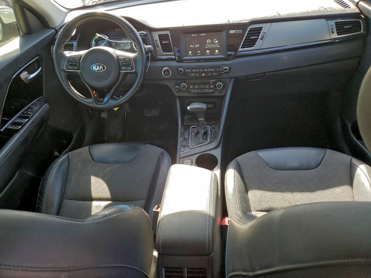 2019 KIA NIRO EX photo 8