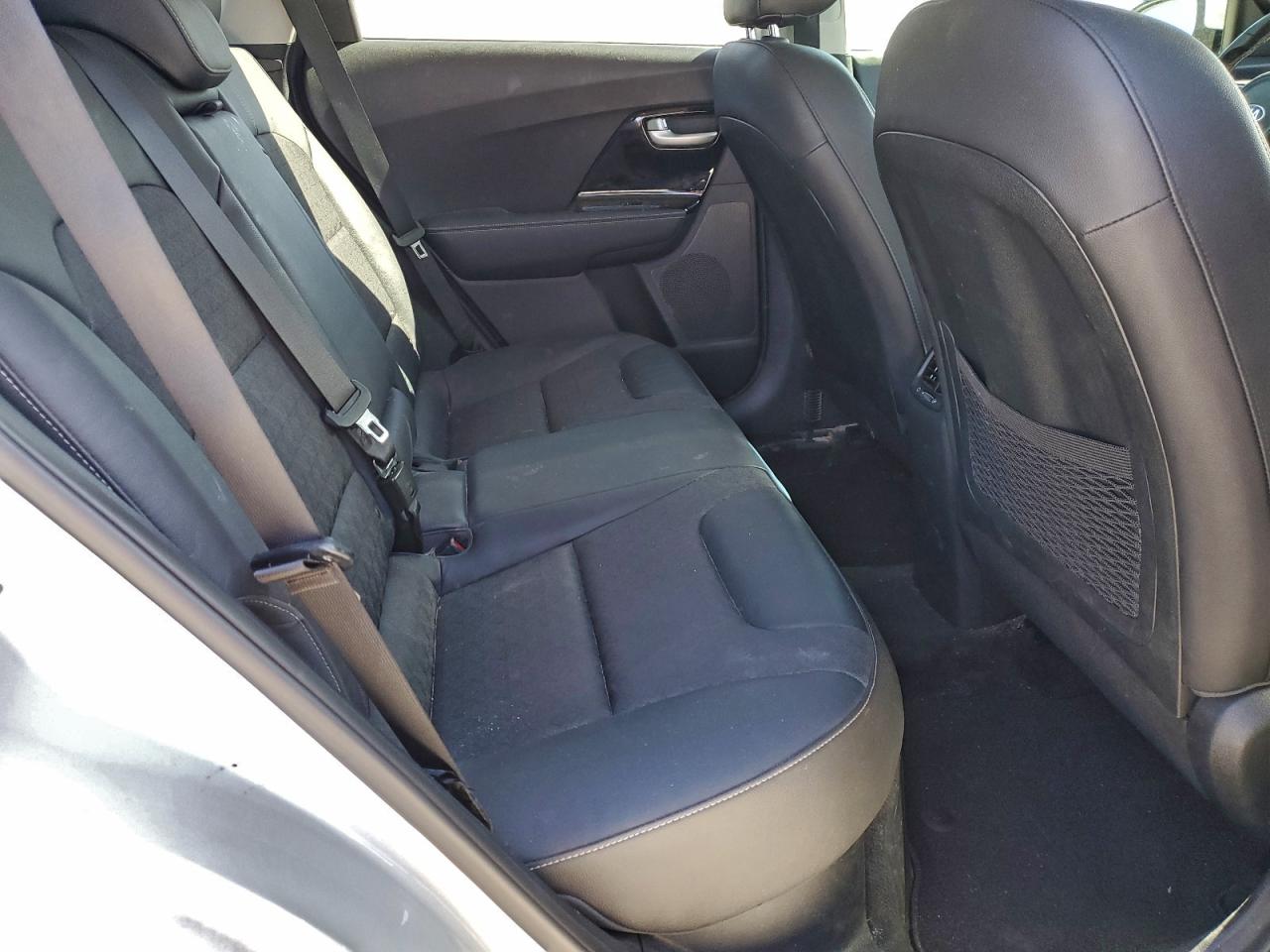 2019 KIA NIRO EX photo 11