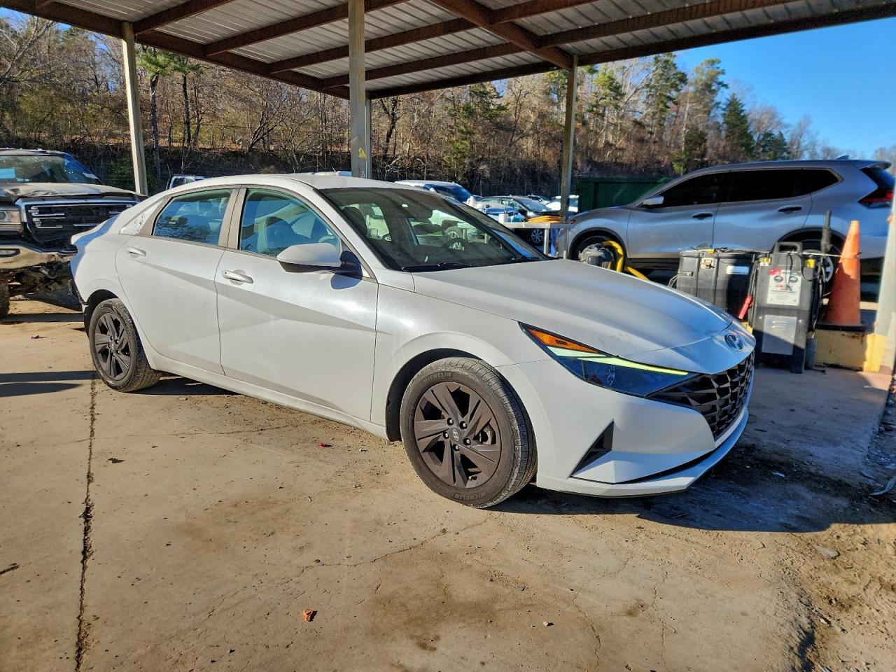2021 HYUNDAI ELANTRA SEL photo 4