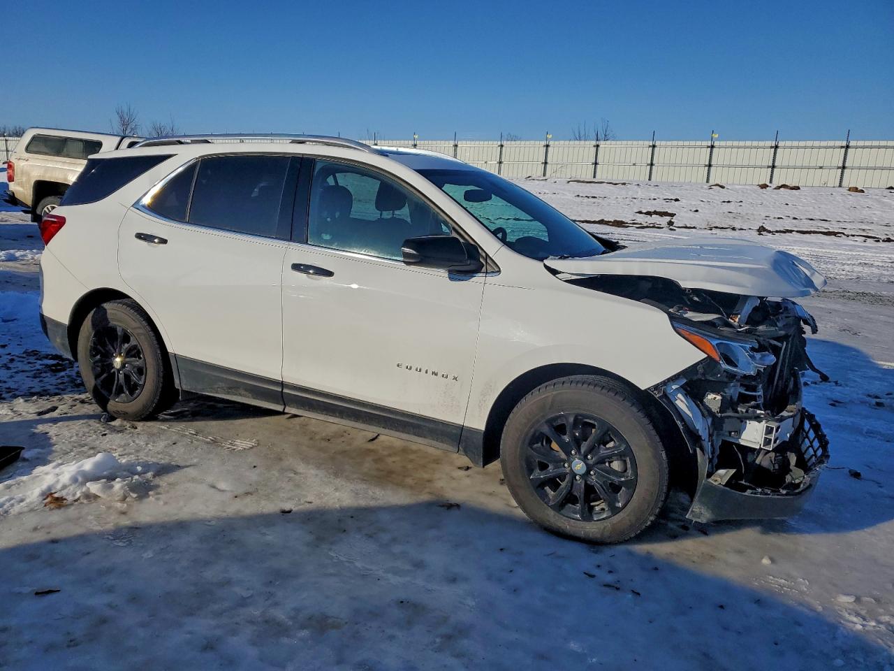 2018 CHEVROLET EQUINOX LT photo 4