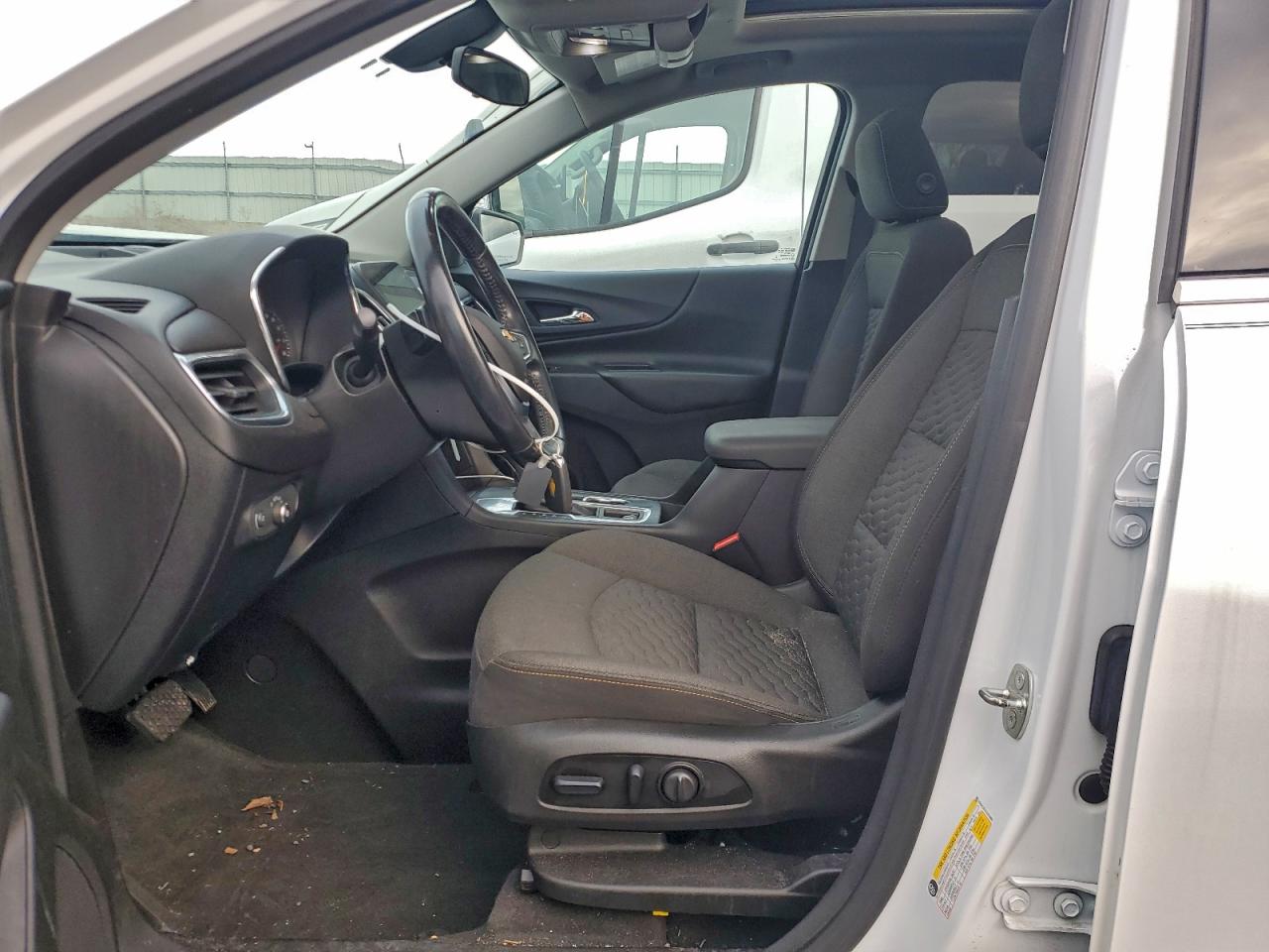 2018 CHEVROLET EQUINOX LT photo 7