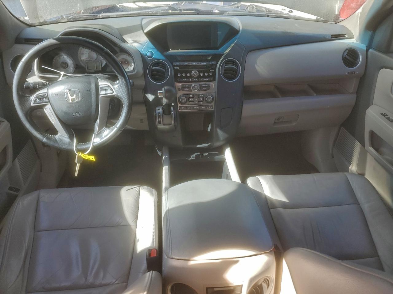 2012 HONDA PILOT EXL photo 8