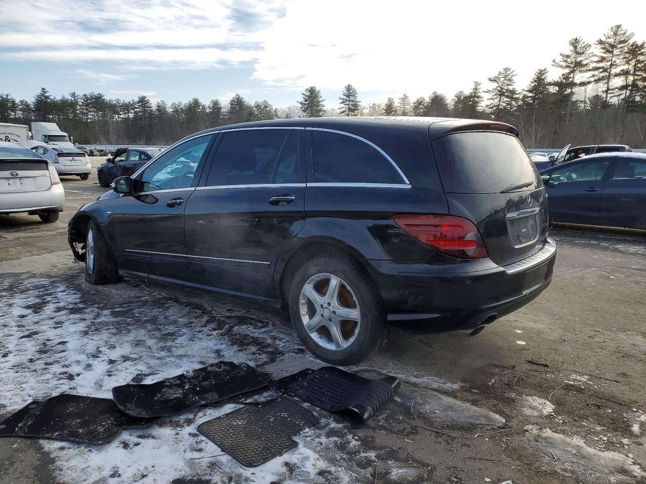 2009 MERCEDES-BENZ R 320 photo 2