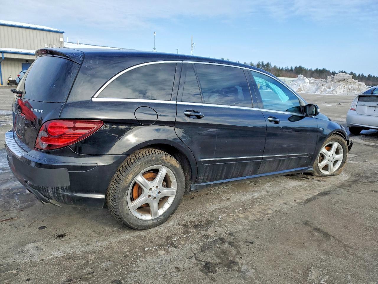 2009 MERCEDES-BENZ R 320 photo 3