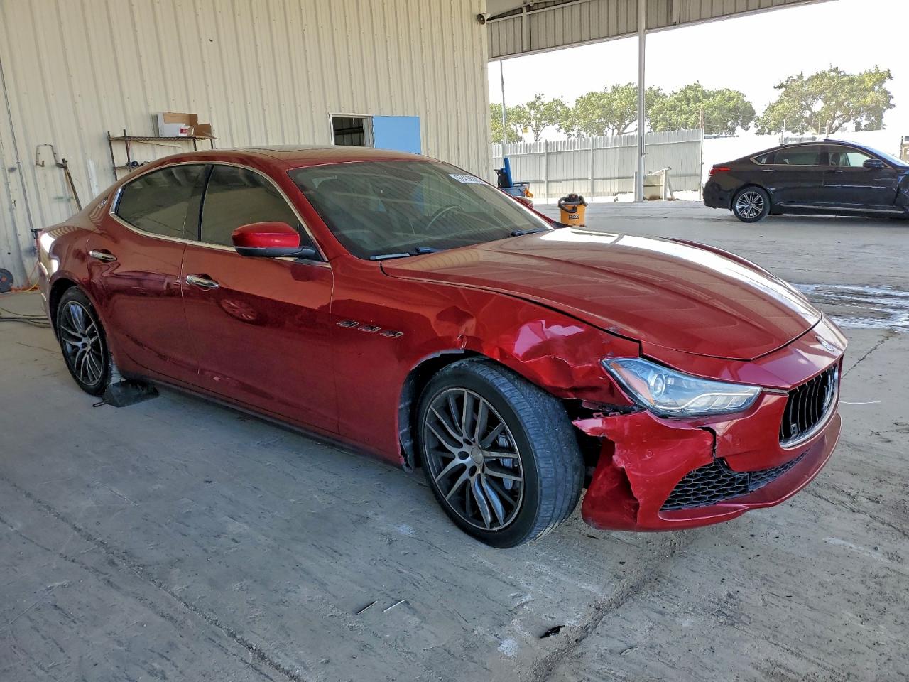 2017 MASERATI GHIBLI photo 4
