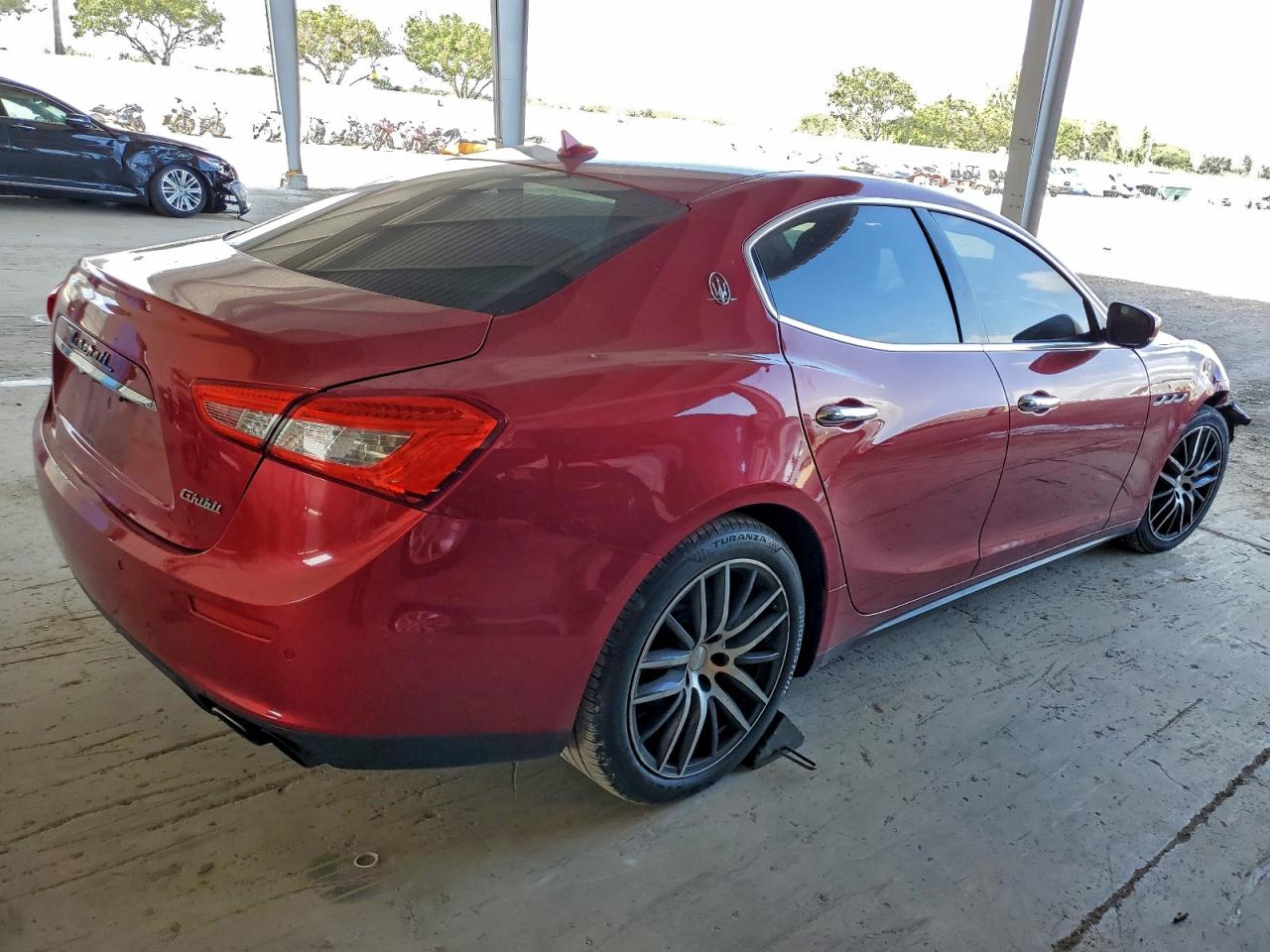 2017 MASERATI GHIBLI photo 3