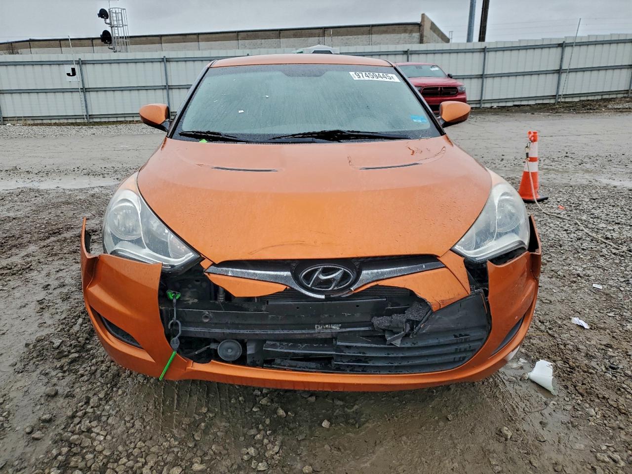 2013 HYUNDAI VELOSTER photo 5