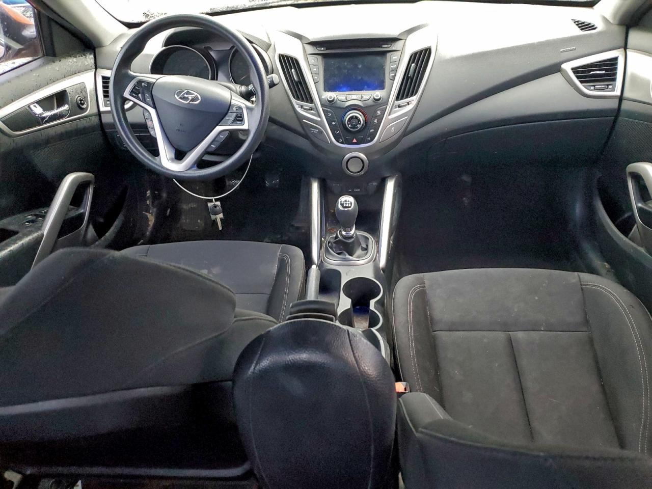 2013 HYUNDAI VELOSTER photo 8