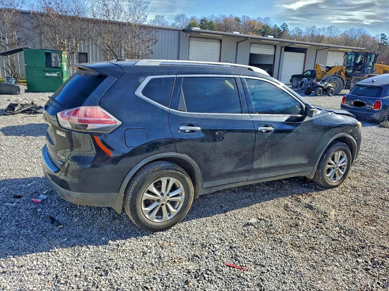 2014 NISSAN ROGUE S photo 3