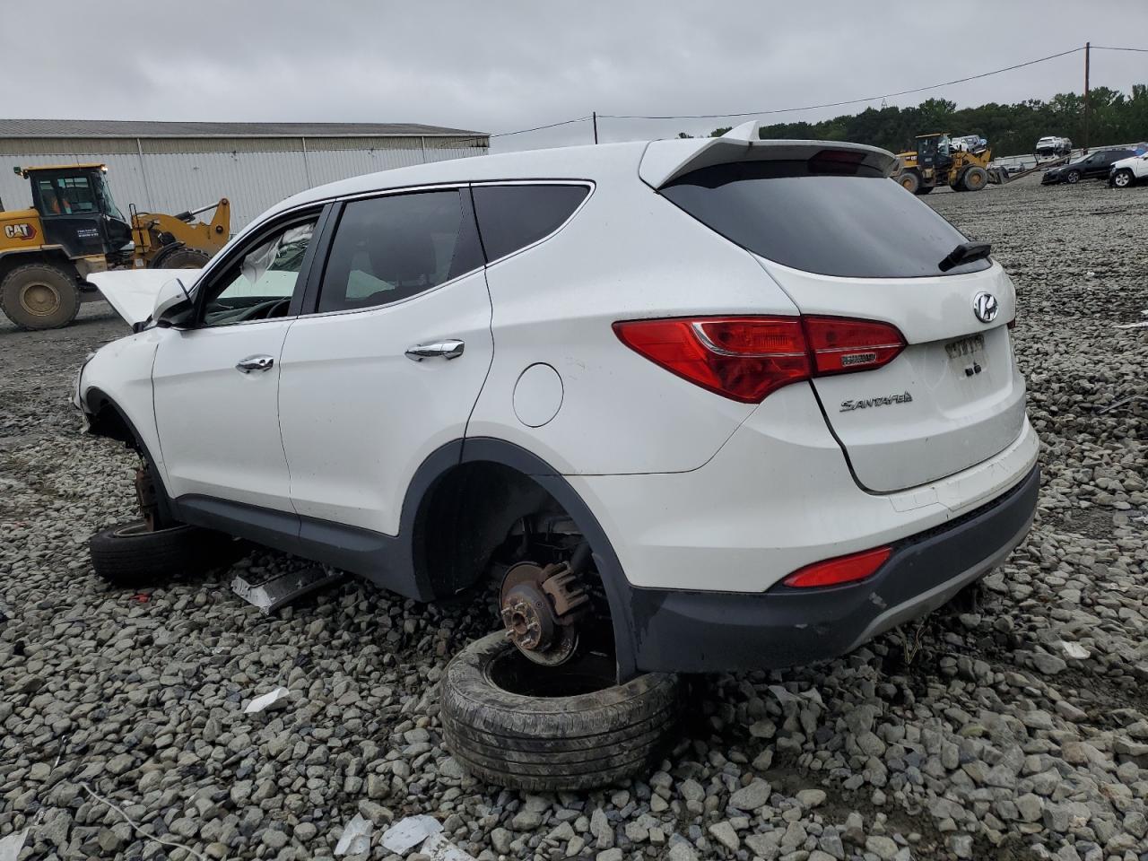2015 HYUNDAI SANTA FE SPORT photo 2