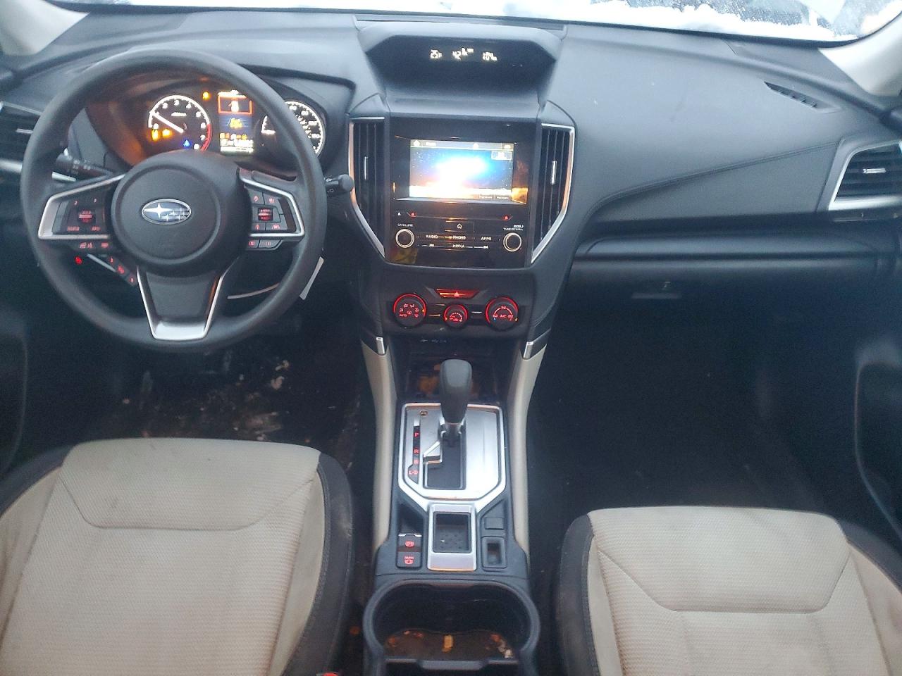 2019 SUBARU FORESTER photo 8