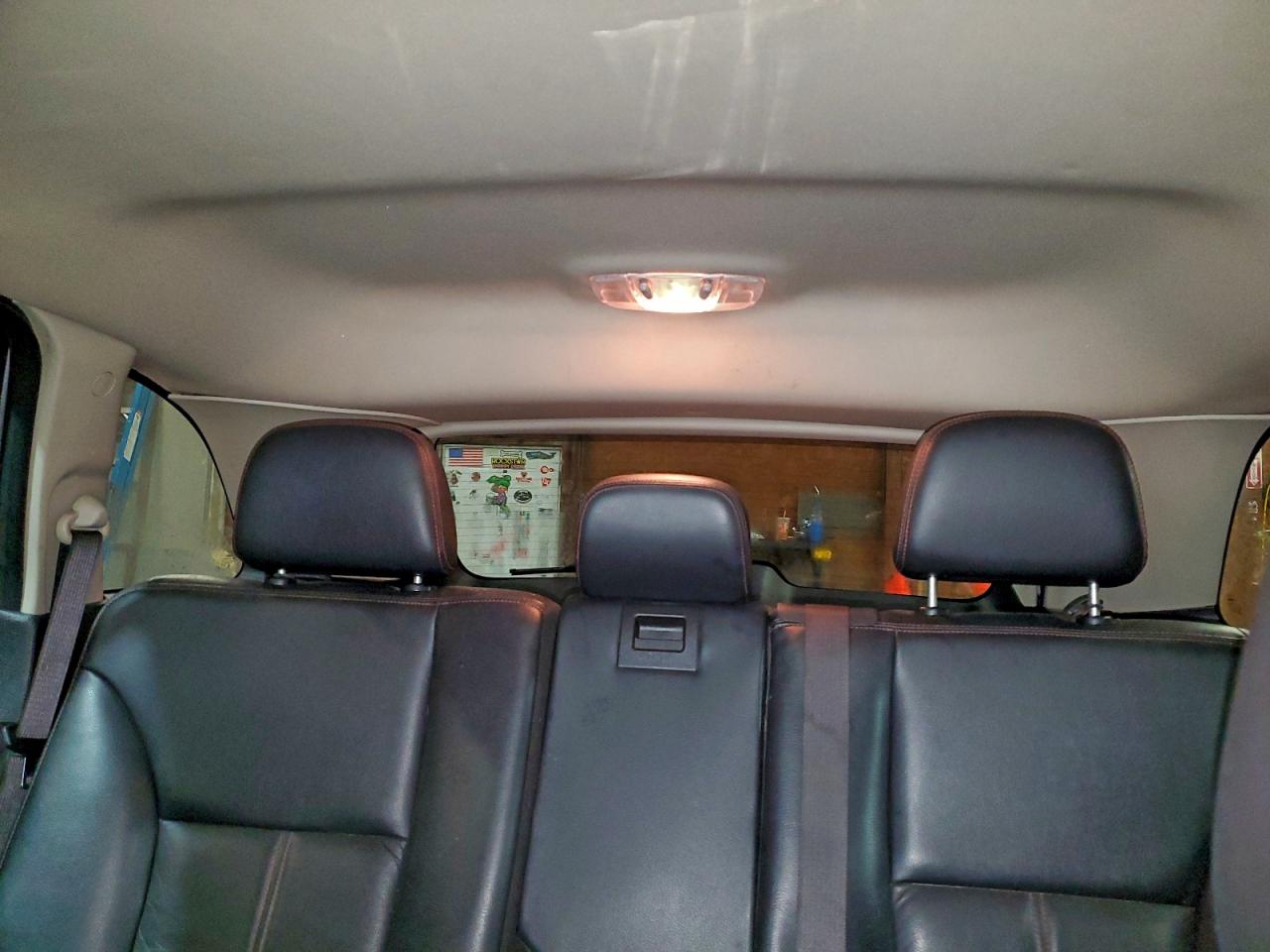 2011 FORD EDGE SEL photo 10