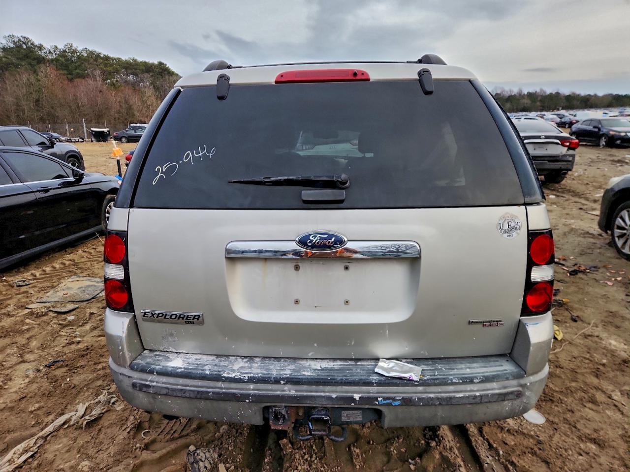 2006 FORD EXPLORER photo 6