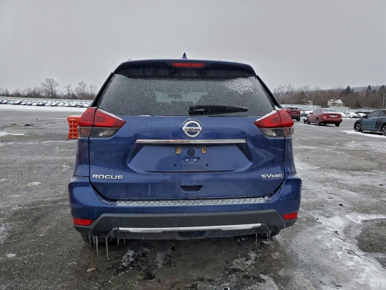 2018 NISSAN ROGUE S photo 6