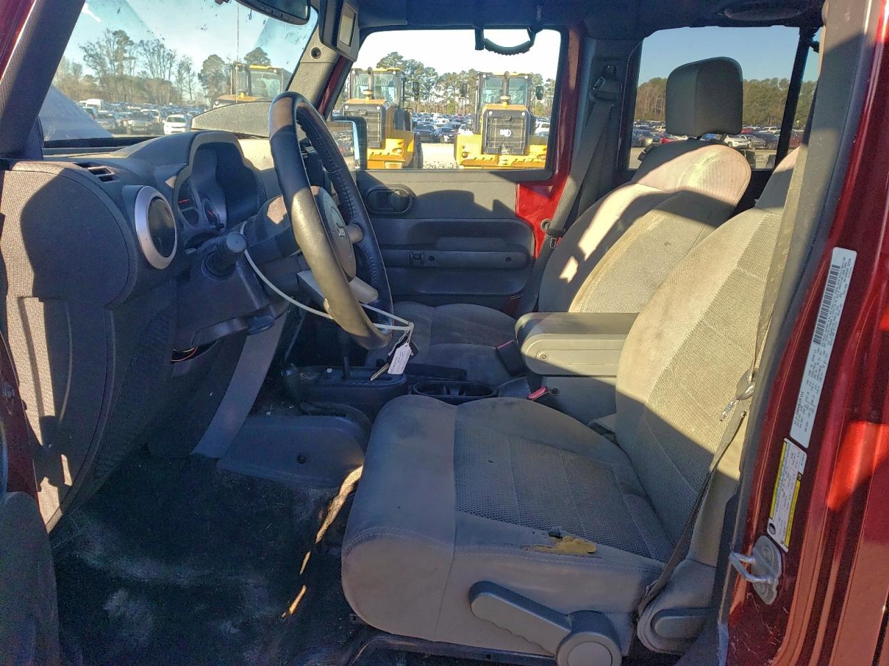 2009 JEEP WRANGLER UNLIMITED SAHARA photo 7