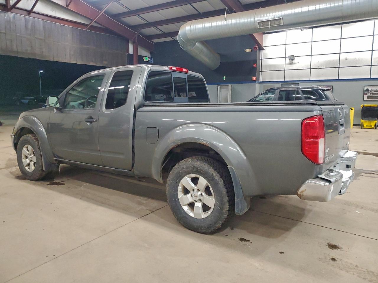 2009 NISSAN FRONTIER KING CAB SE photo 2