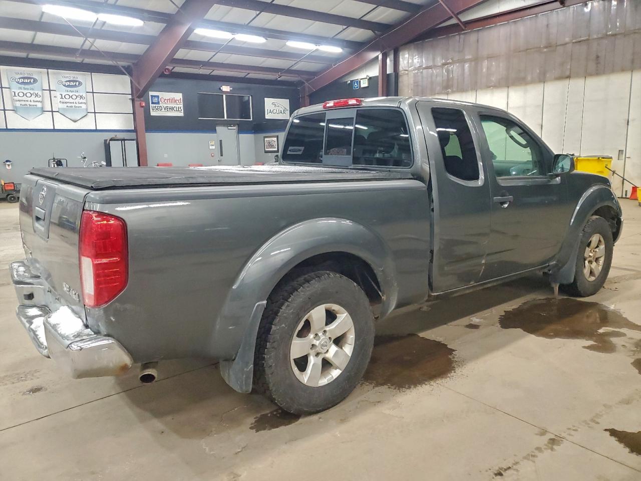 2009 NISSAN FRONTIER KING CAB SE photo 3