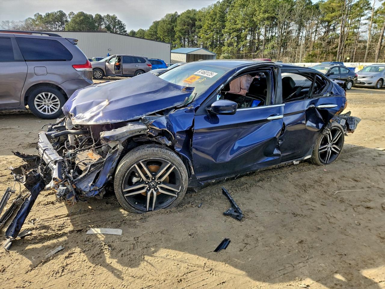 2017 HONDA ACCORD