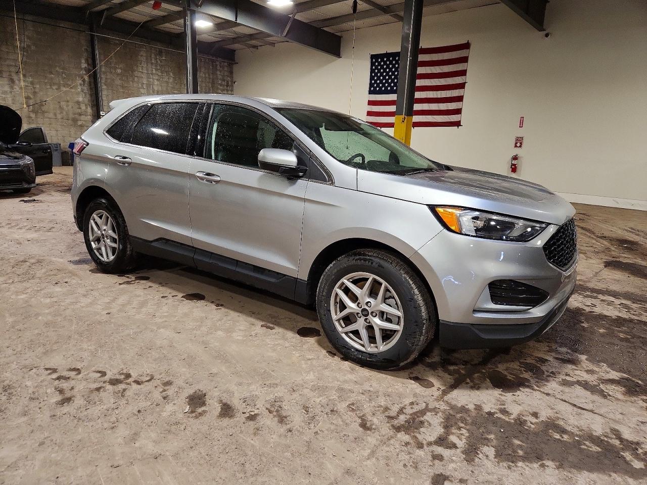 2024 FORD EDGE SEL photo 4