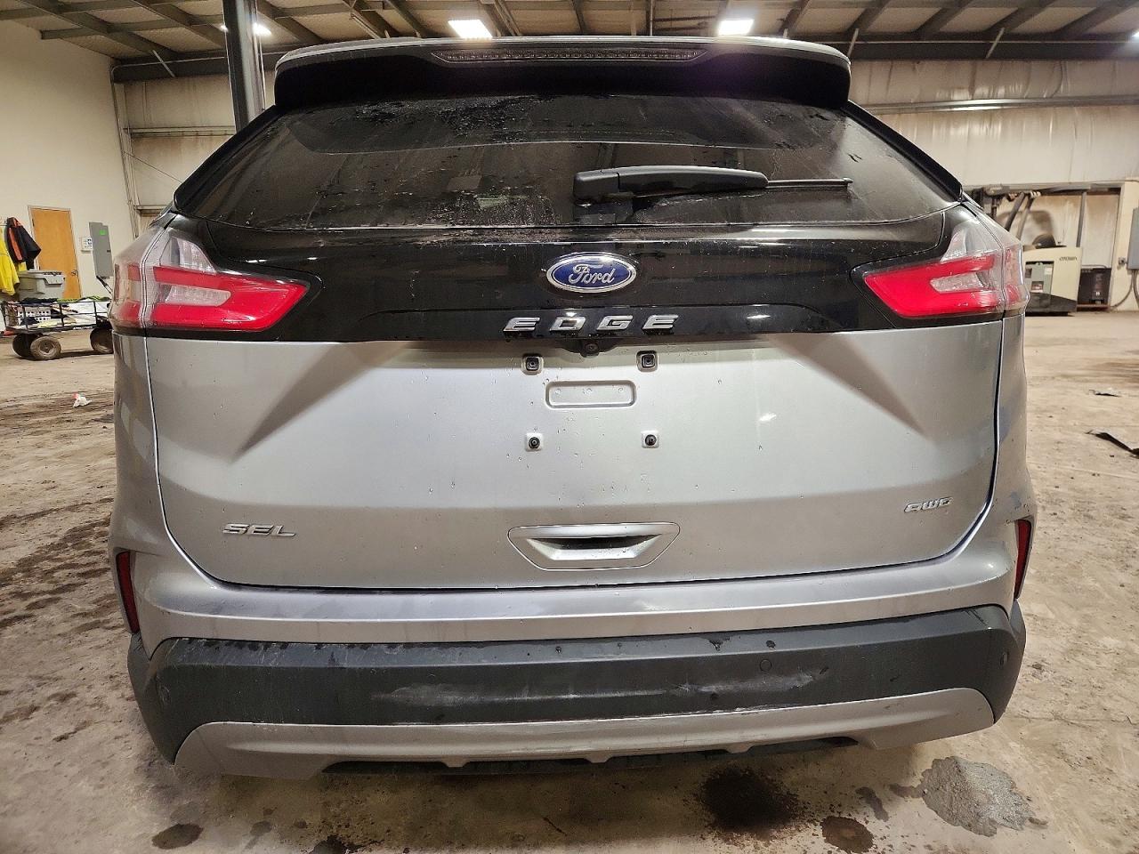 2024 FORD EDGE SEL photo 6