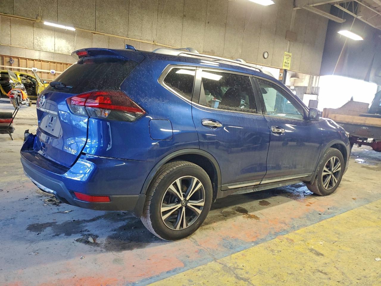 2018 NISSAN ROGUE S photo 3