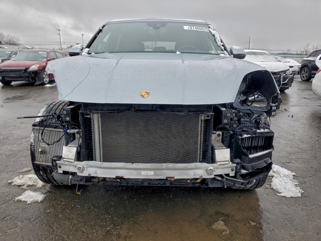 2024 PORSCHE CAYENNE photo 5