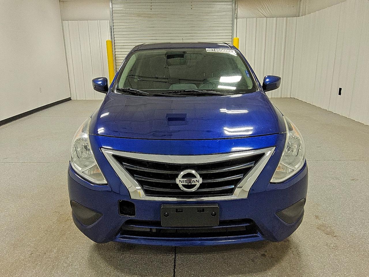 2019 NISSAN VERSA S photo 5