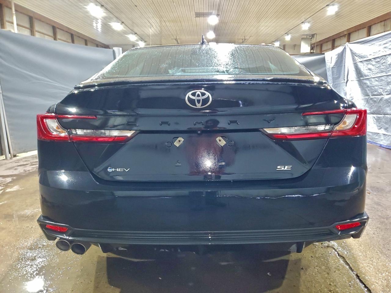 2025 TOYOTA CAMRY XSE photo 6