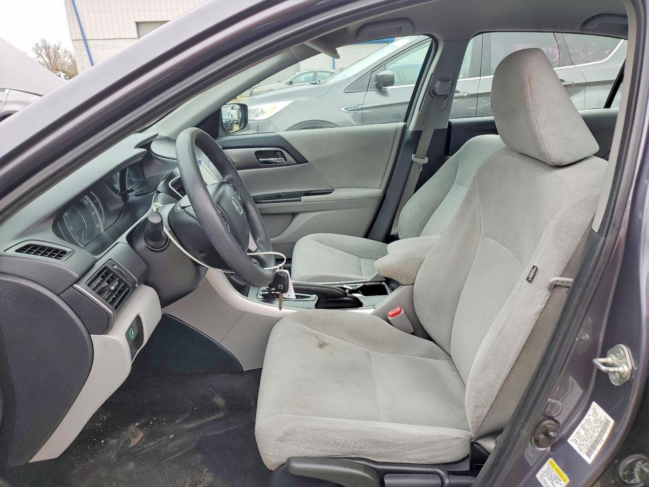 2013 HONDA ACCORD LX photo 7
