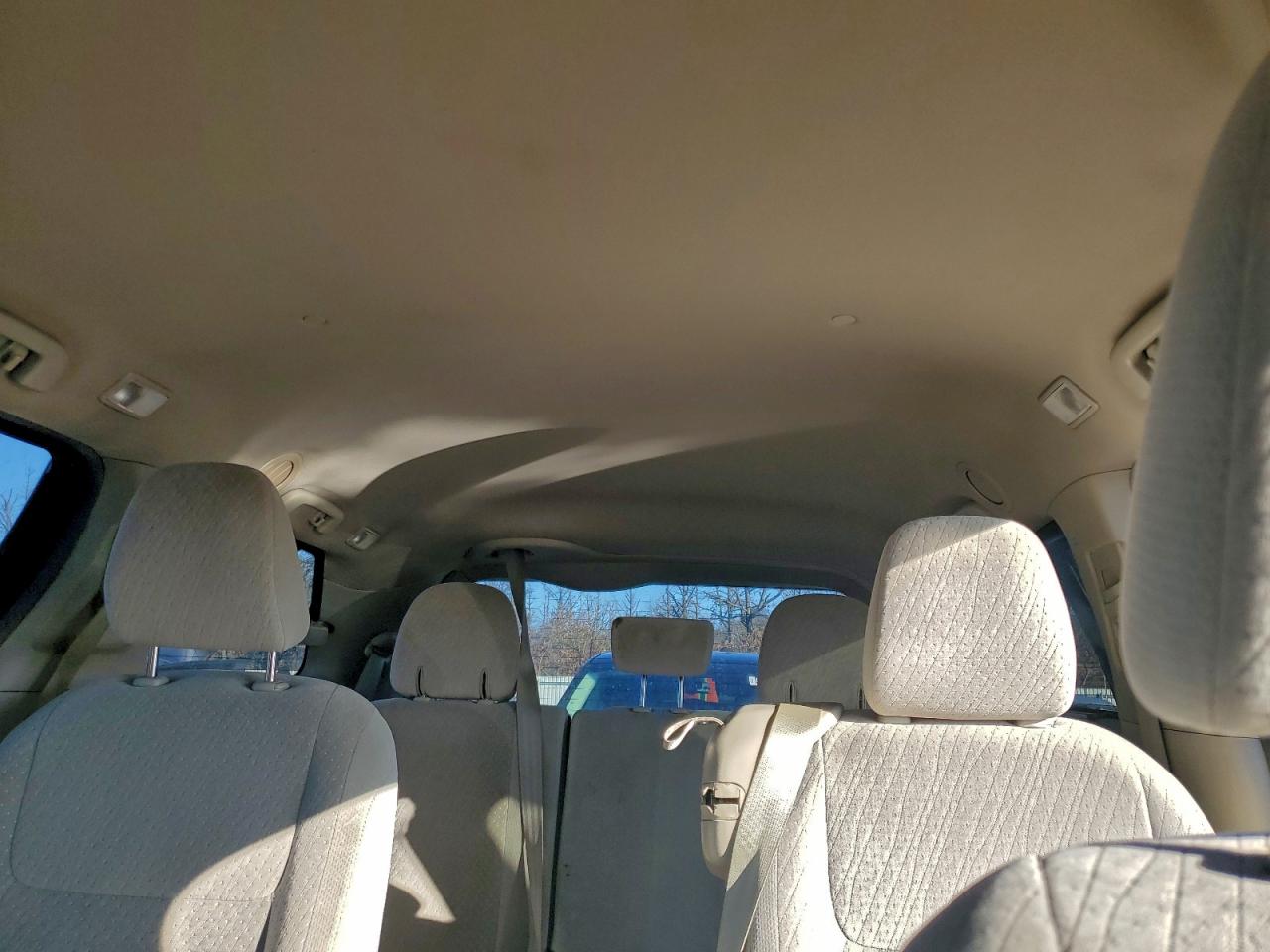 2016 TOYOTA SIENNA LE photo 10