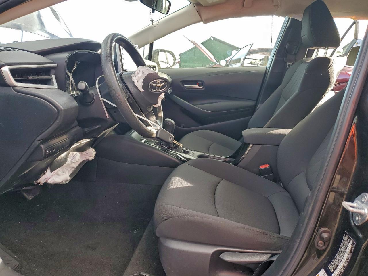 2021 TOYOTA COROLLA LE photo 7