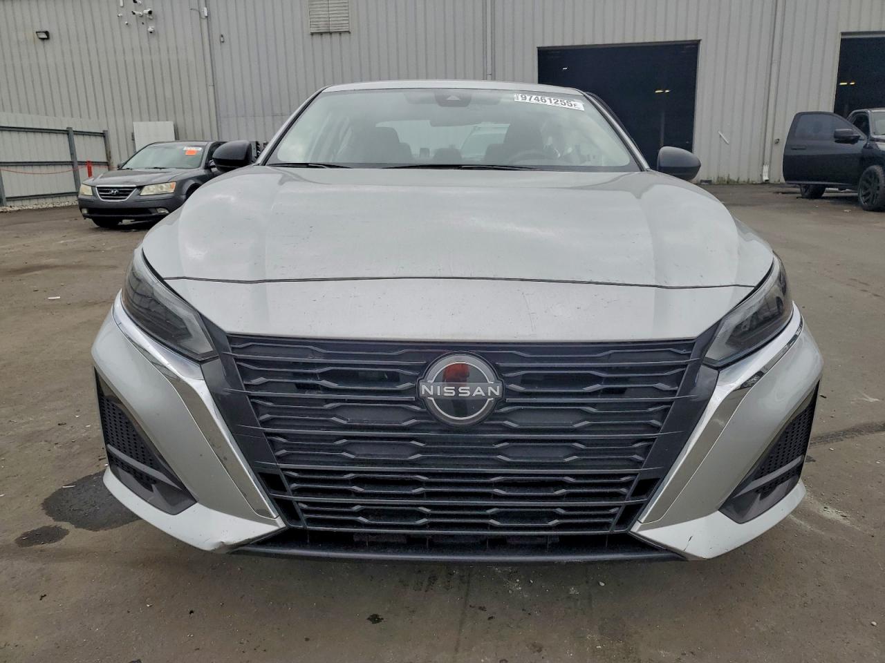 2024 NISSAN ALTIMA SV photo 5