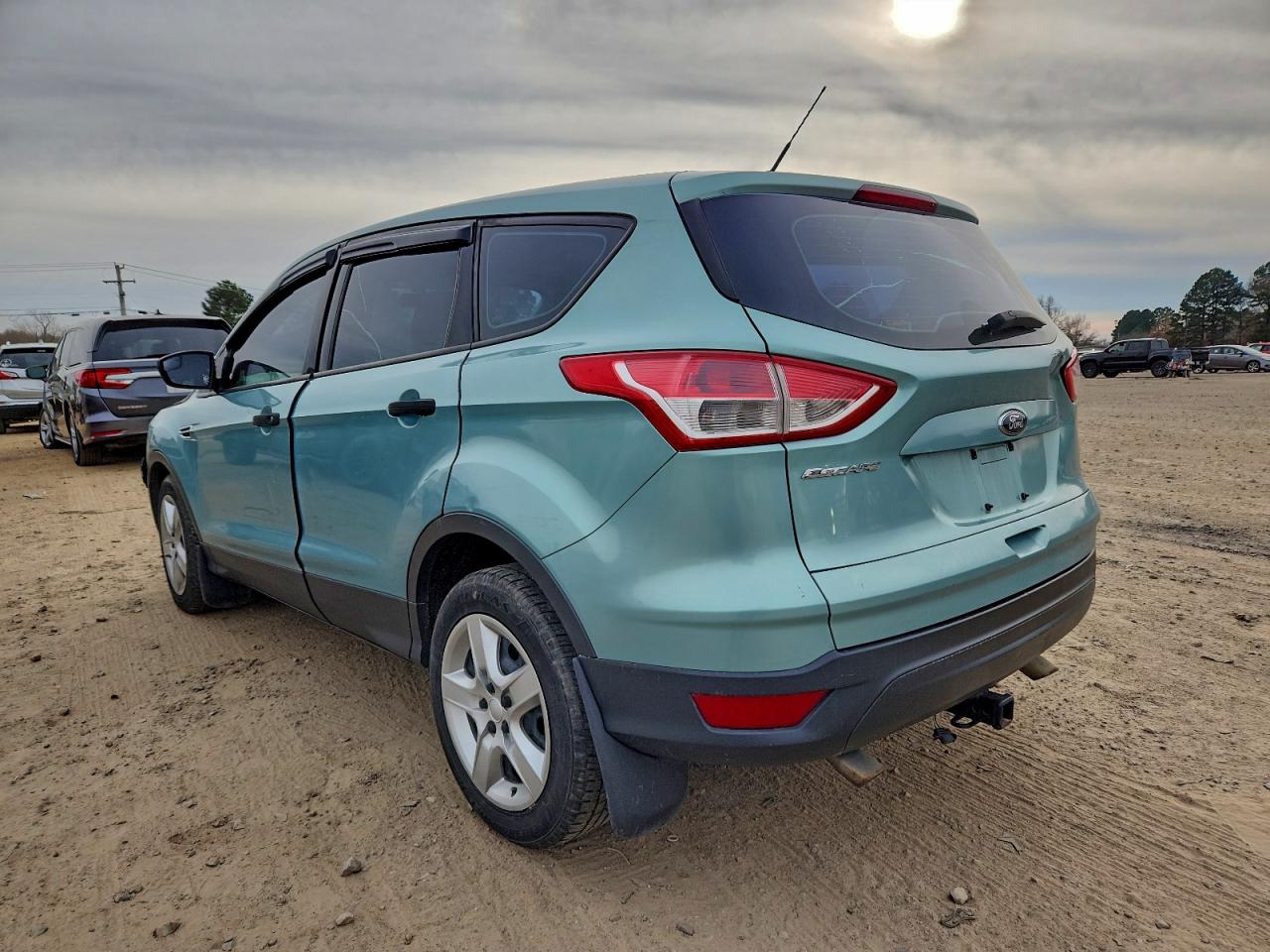 2013 FORD ESCAPE S photo 2