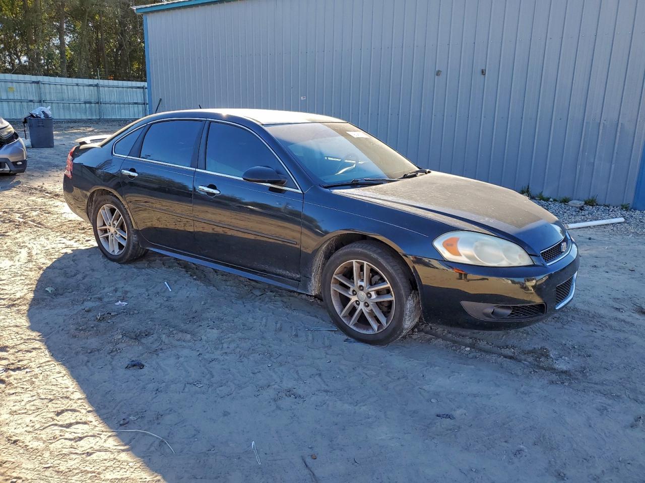 2013 CHEVROLET IMPALA LTZ photo 4