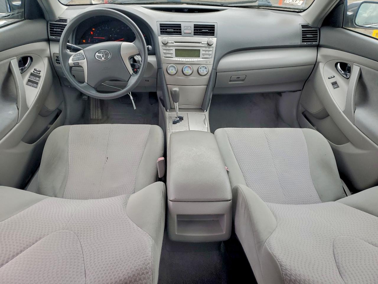 2010 TOYOTA CAMRY BASE photo 8