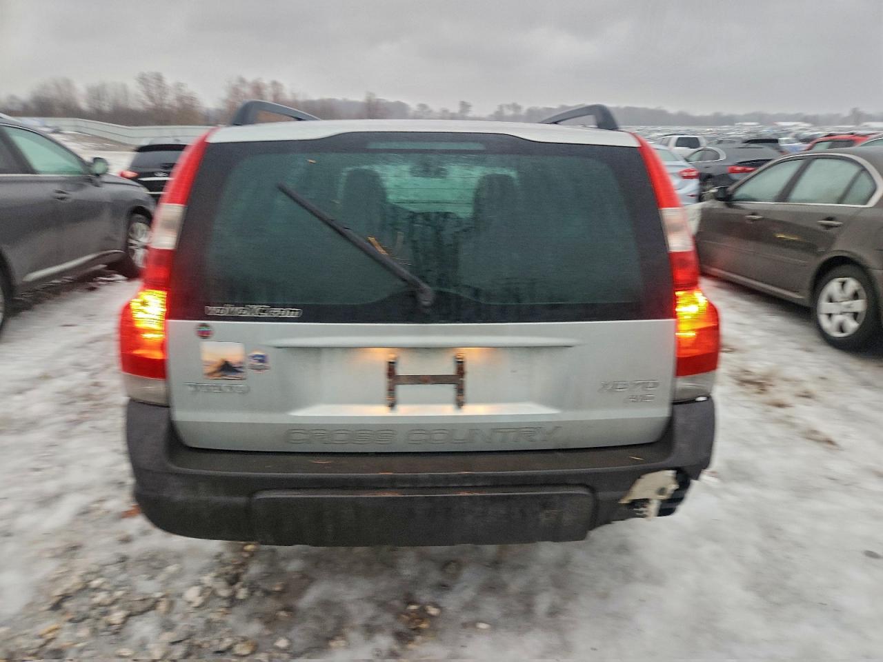 2004 VOLVO XC70 photo 6
