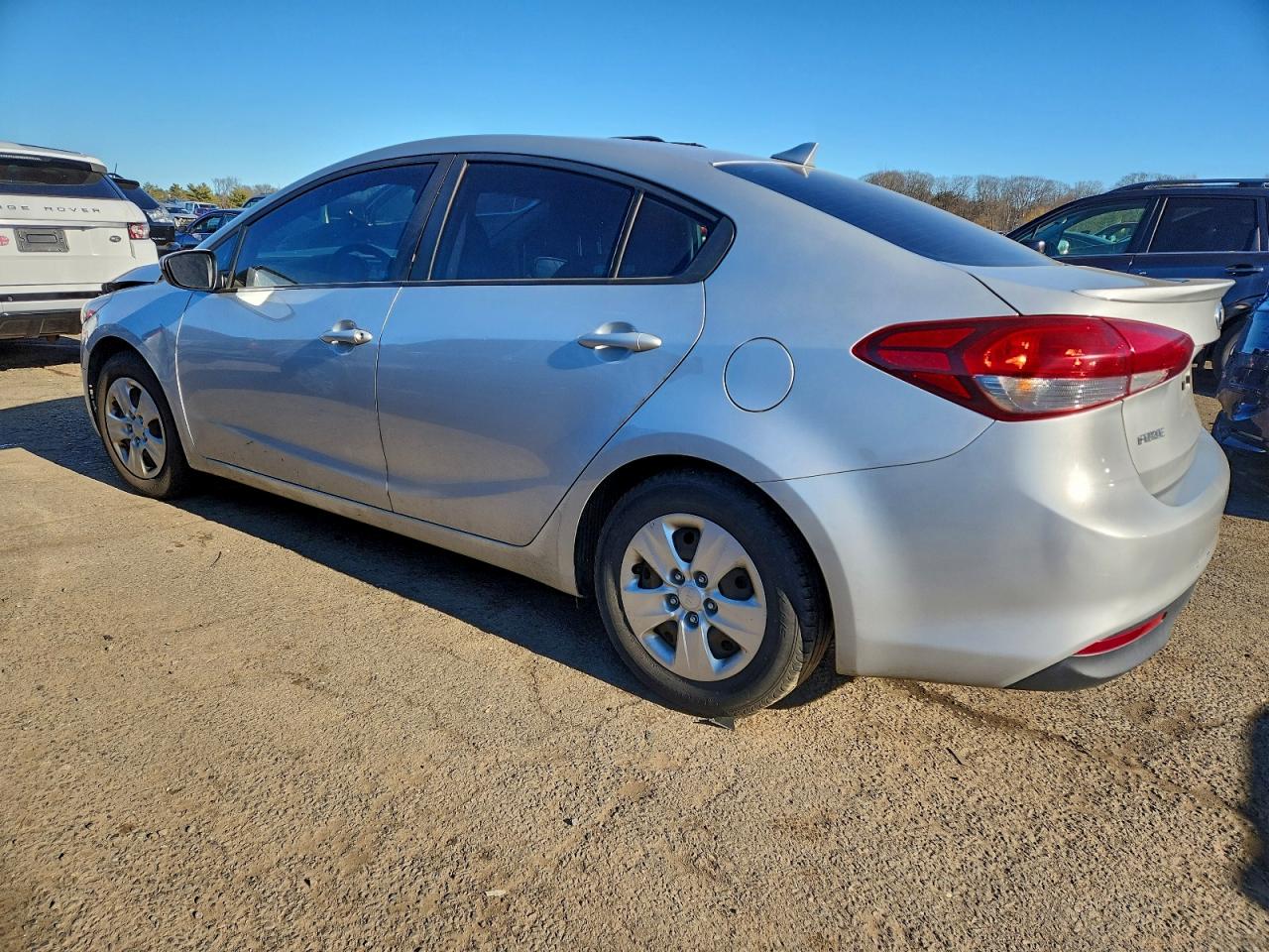 2018 KIA FORTE LX photo 2