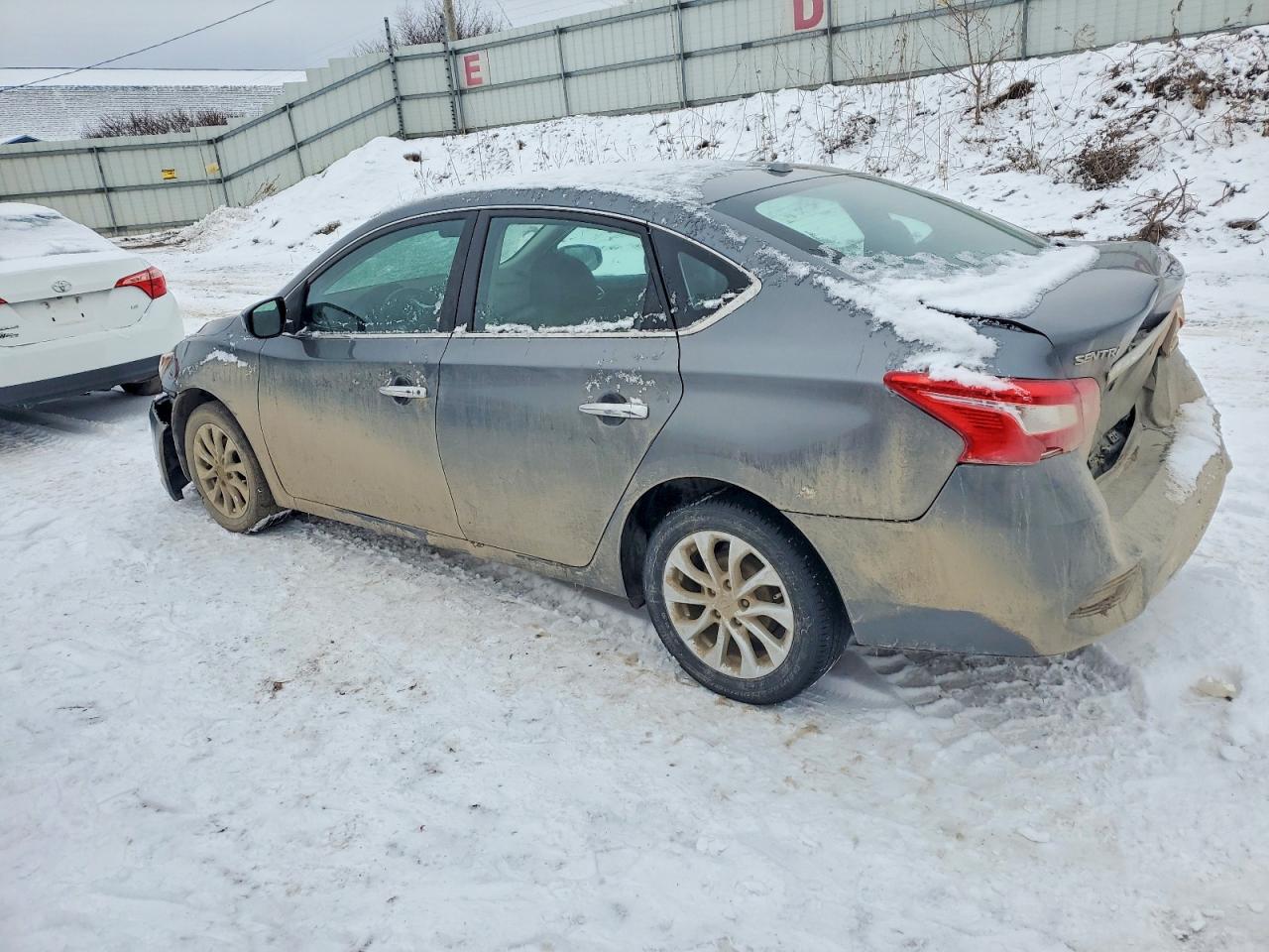 2018 NISSAN SENTRA S photo 2