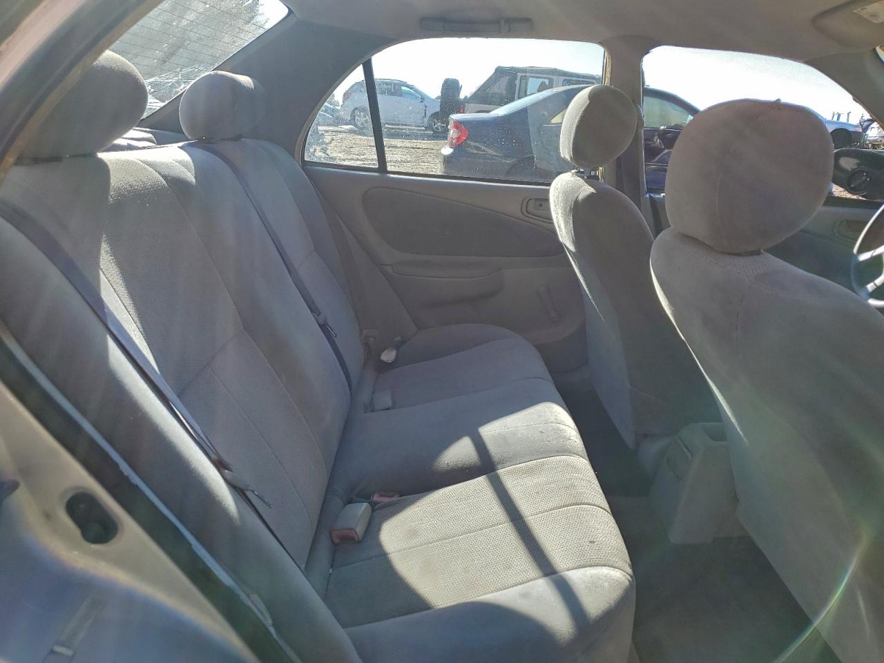 2001 TOYOTA COROLLA CE photo 10