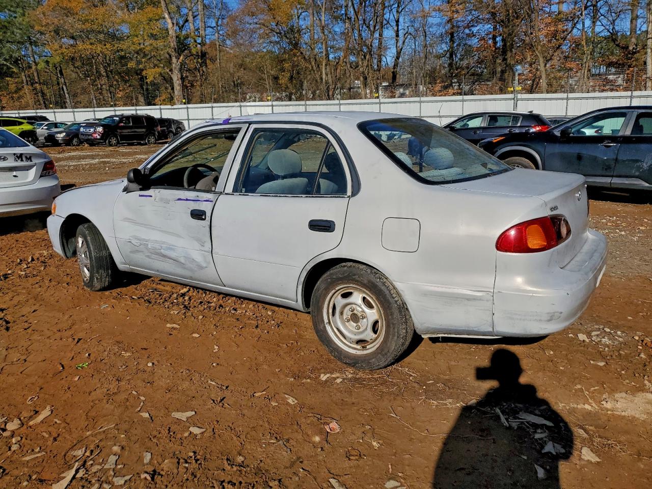 2001 TOYOTA COROLLA CE photo 2
