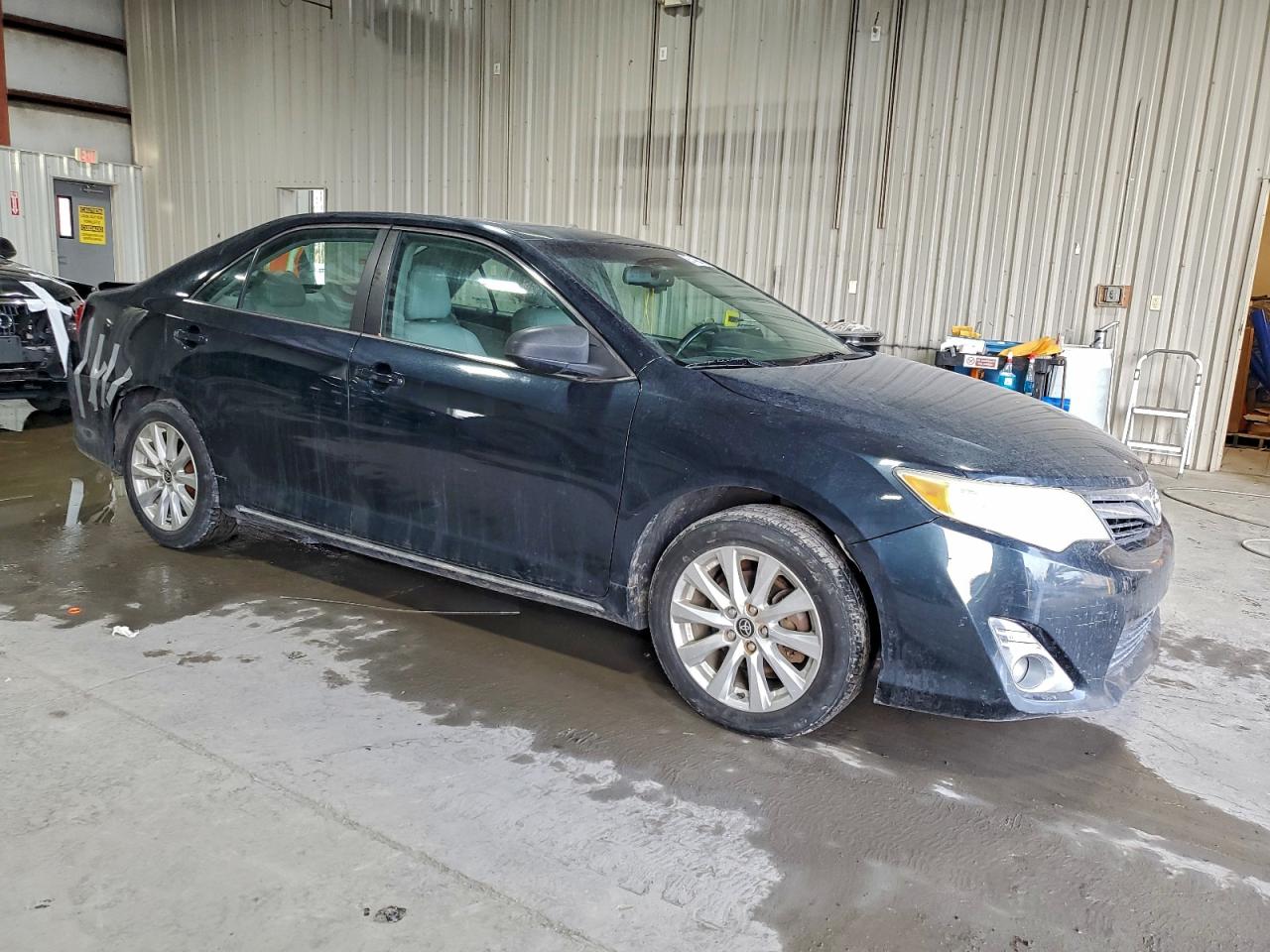 2012 TOYOTA CAMRY BASE photo 4