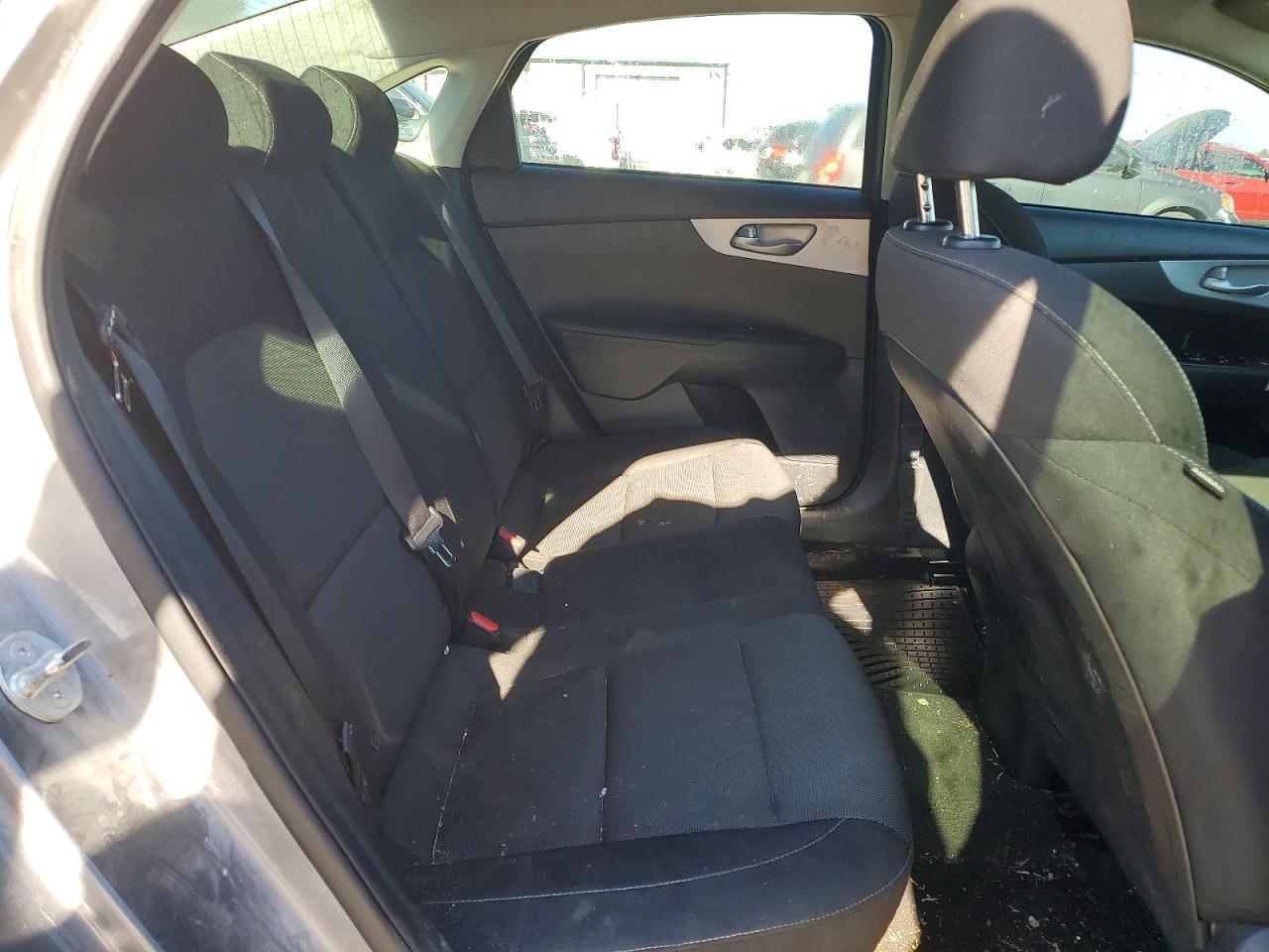 2024 KIA FORTE LX photo 10