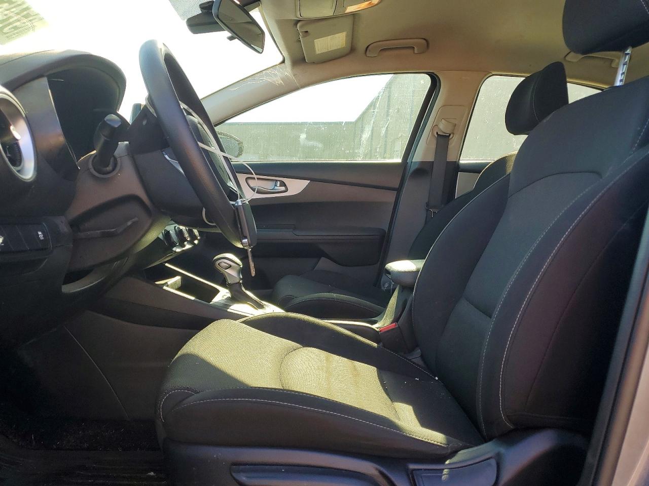 2024 KIA FORTE LX photo 7