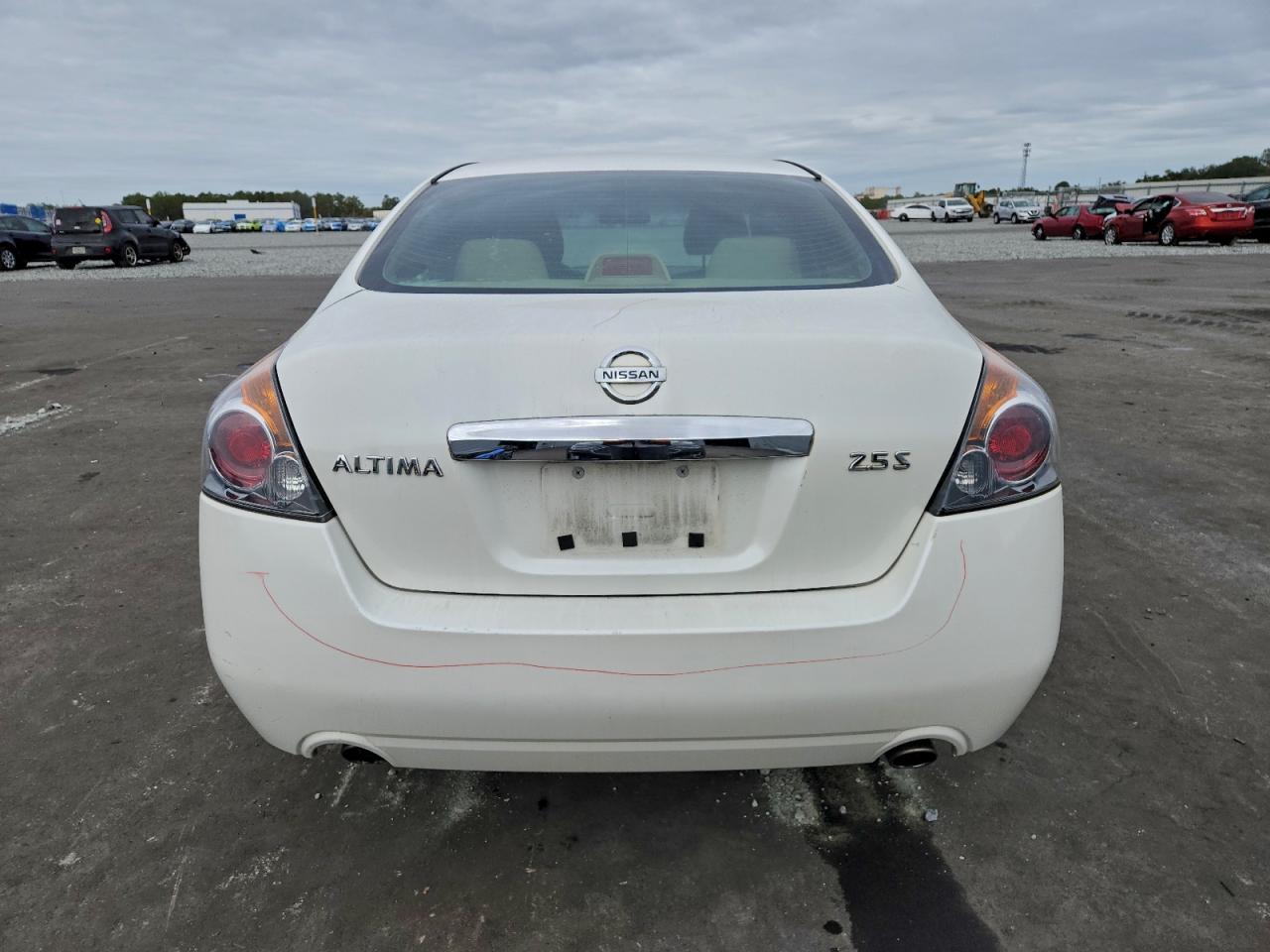2011 NISSAN ALTIMA BASE photo 6
