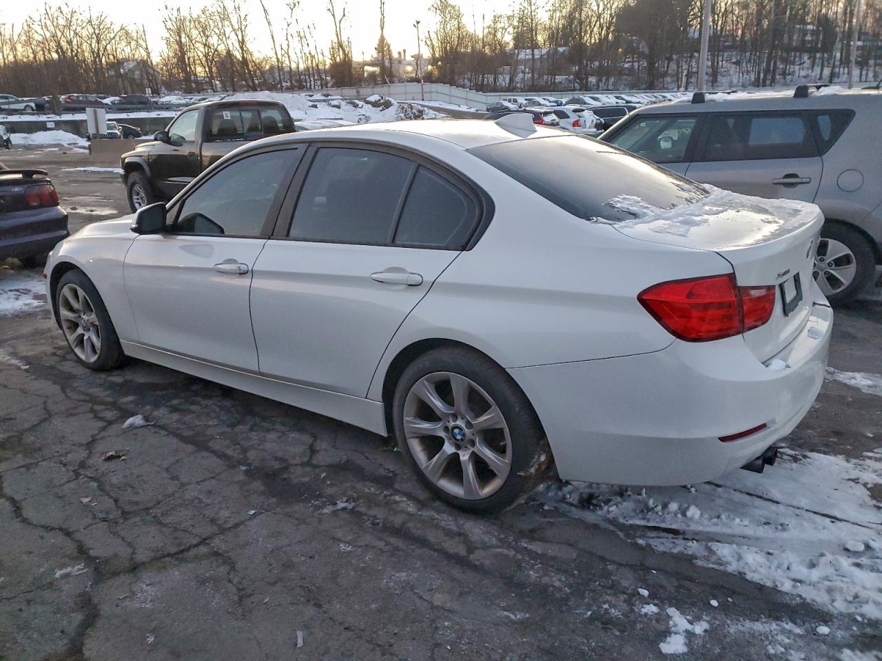 2015 BMW 328 XI SULEV photo 2