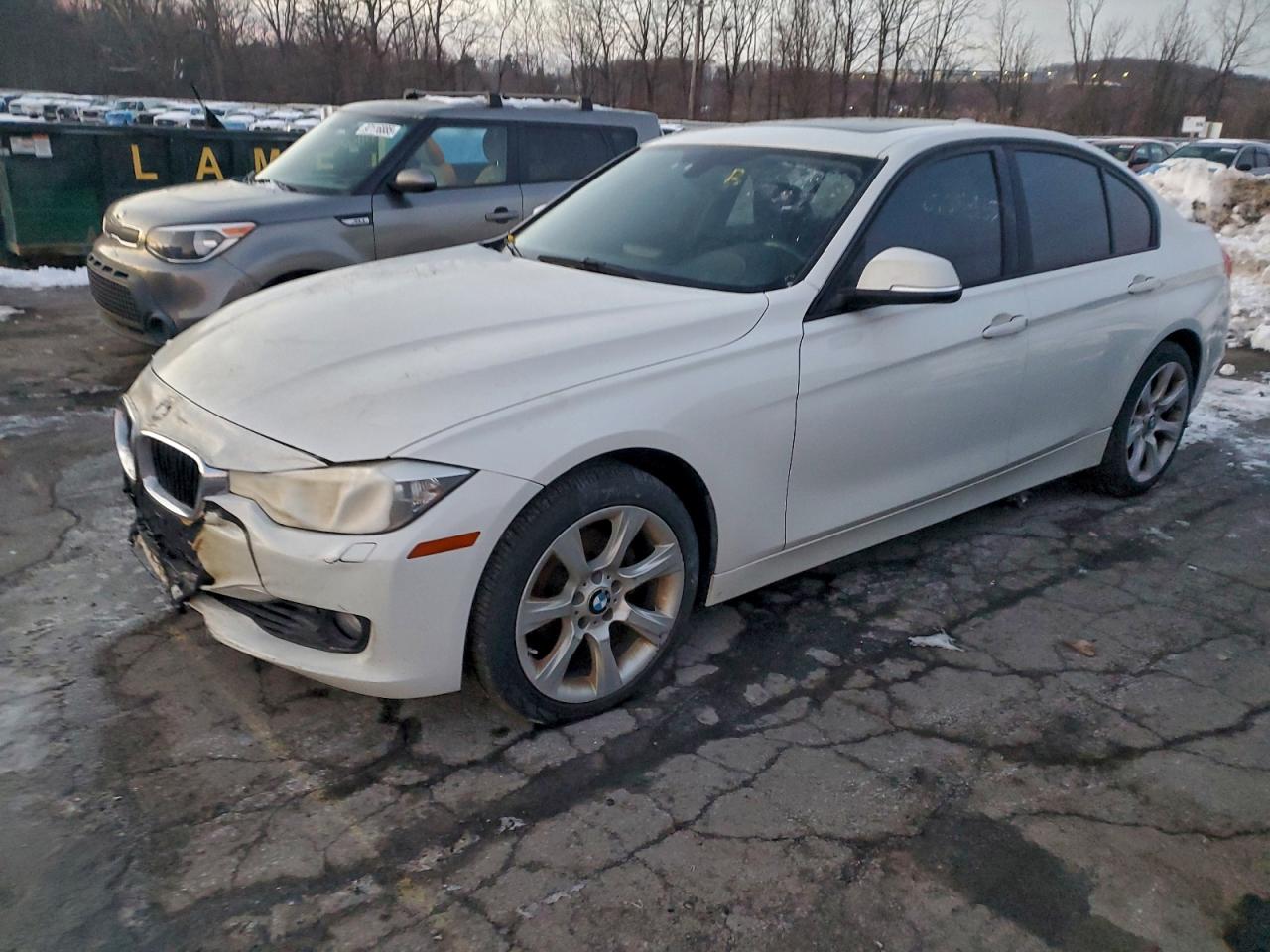 2015 BMW 328