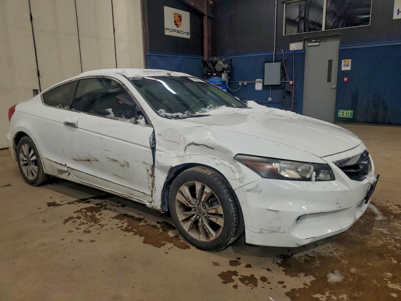 2012 HONDA ACCORD LX photo 4