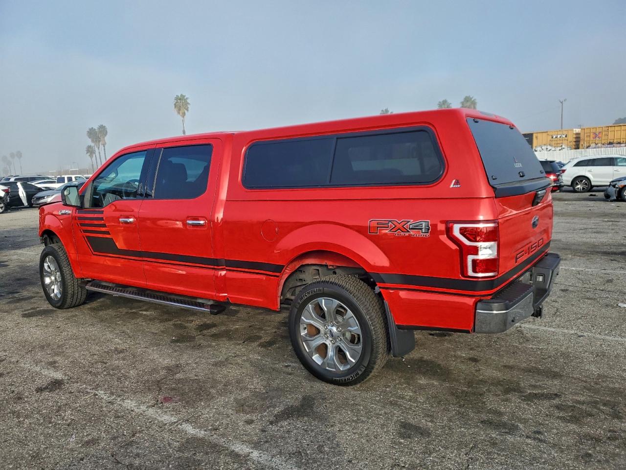 2018 FORD F150 SUPERCREW photo 2